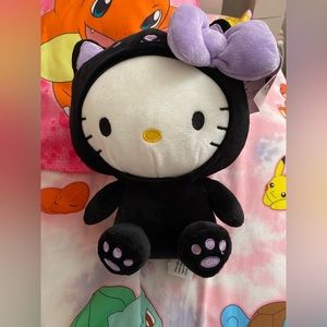 Hello Kitty Halloween plush